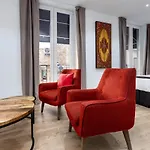 Pinzon & Penthouse דירה