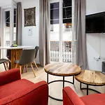 Pinzon & Penthouse דירה