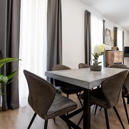 Pinzon & Penthouse Apartamento Alicante