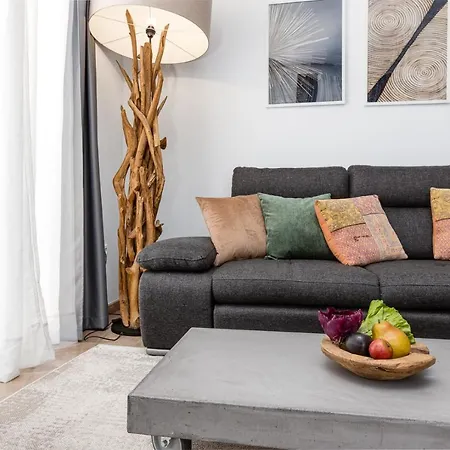 Appartement Pinzon & Penthouse *
